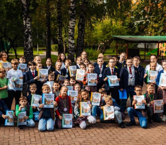 „Kalbų draugai“: skirtingas mokyklas vienija bendravimas, pažinimas ir draugystė